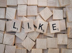 social media communication